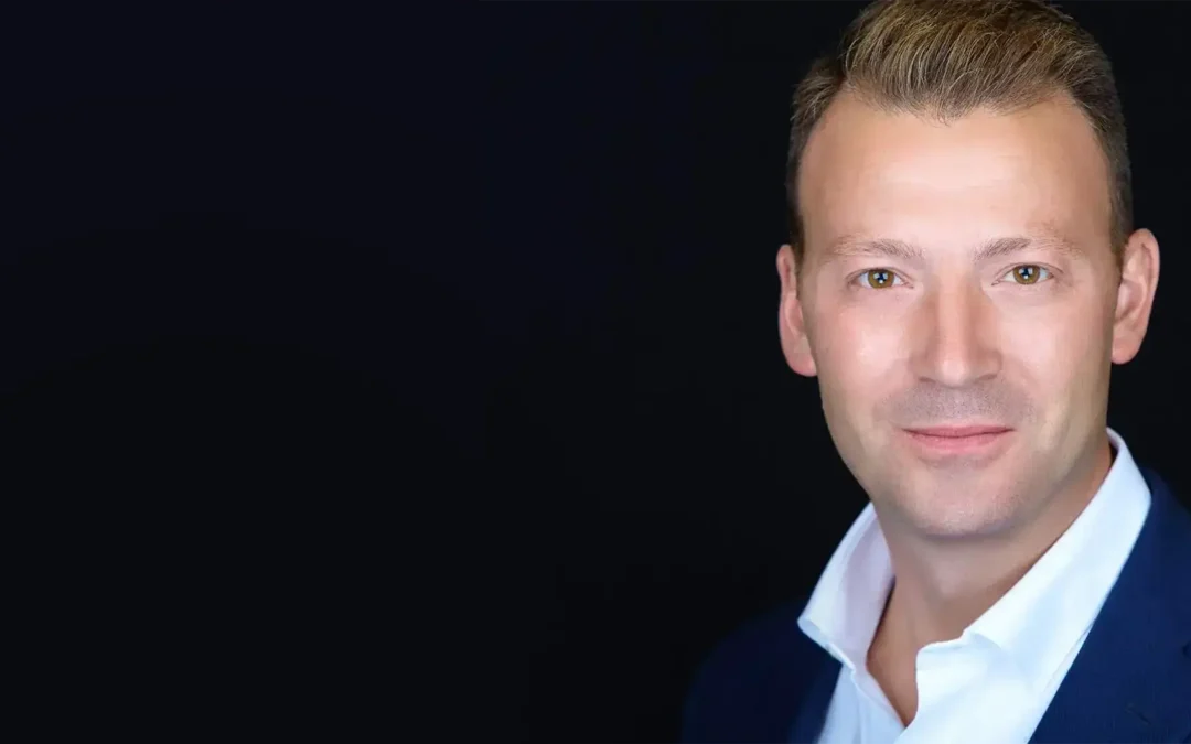 Why Your LinkedIn Photo Is Costing You Clients in 2026