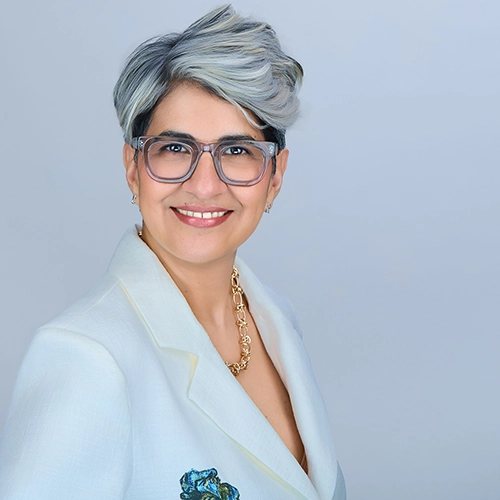 WEB-Vicky-Benitez-Personal-Branding621A2601-Signature copy Vicky Benitez 4the1 Image, New York photographer