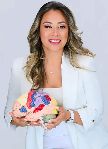 branding, headshot, queens studio, vicky benitez, 4the1 image nathalia jara, neurociencia